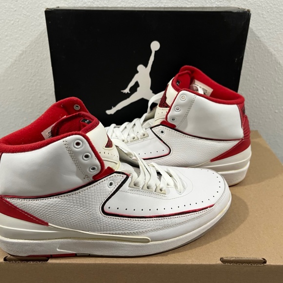 Air Jordan 2 - Picture 6 of 7